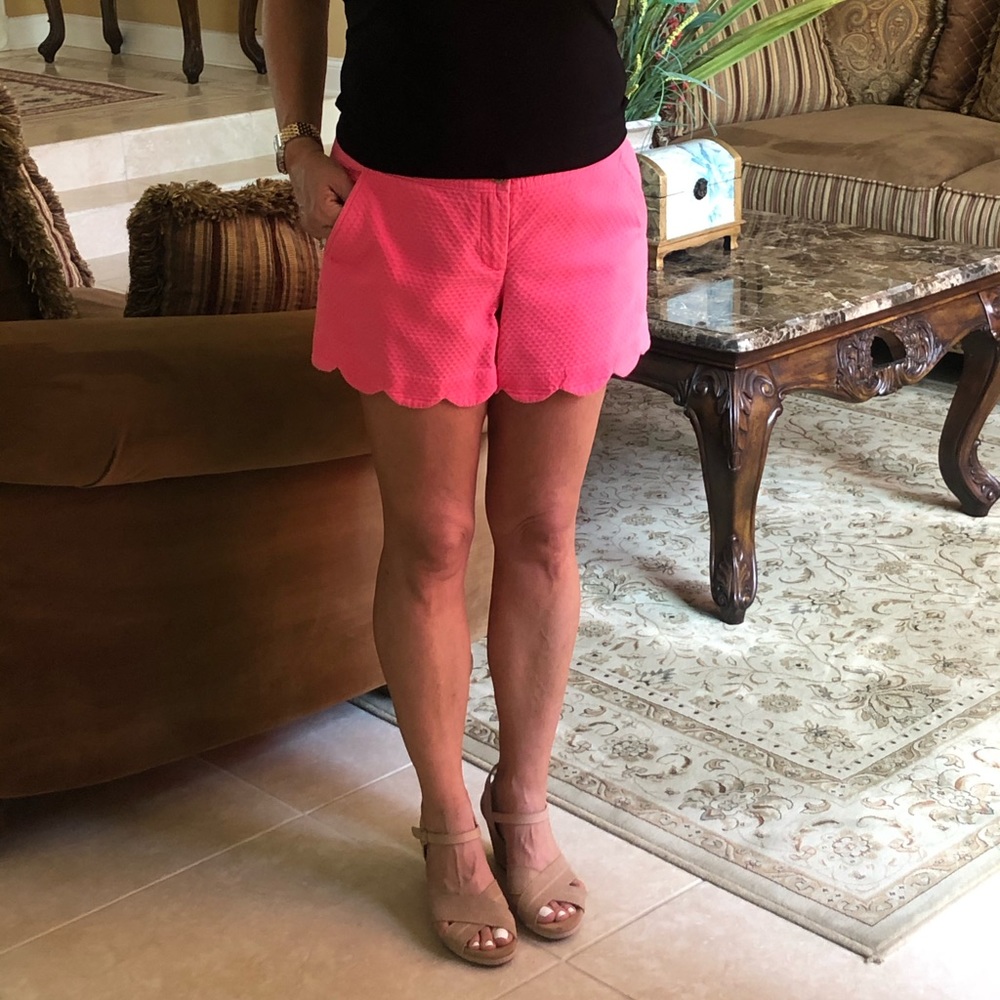 Lilly Pulitzer buttercup shorts